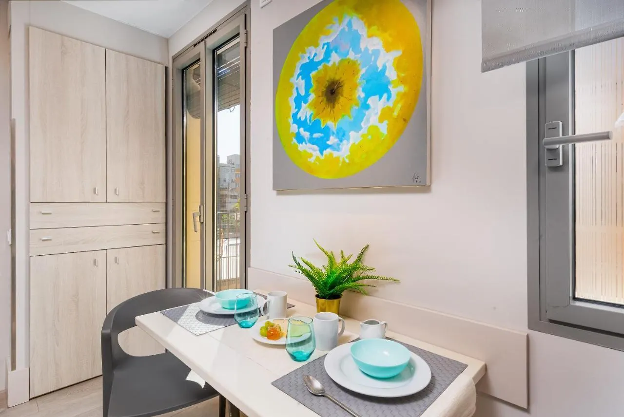 Kronos On The Beach Suite 2 Barcelona Apartment